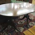 548 4740 DINING TABLE